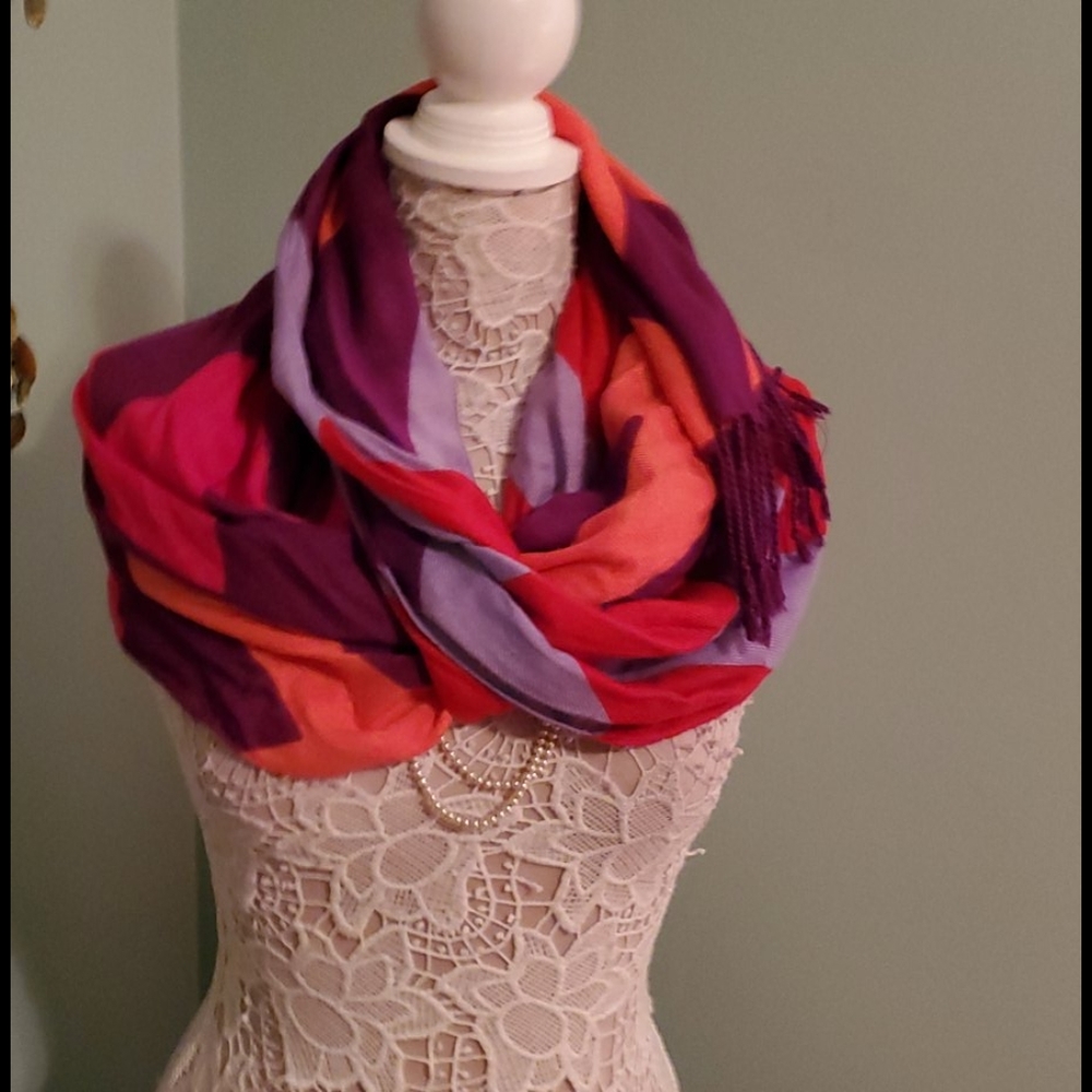 Brilliant Chevron Scarf